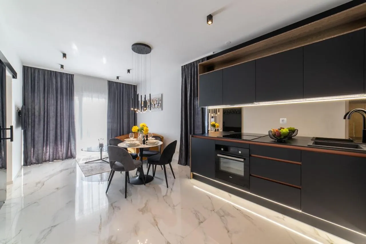 Luxury Apartment Vagabundo 2 Free Parking Trogir Croatia