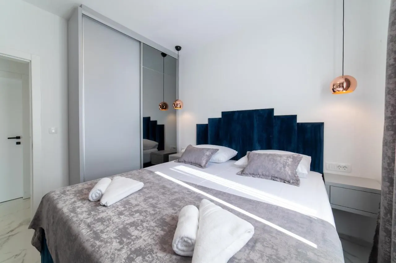 Luxury Apartment Vagabundo 2 Free Parking Trogir Croacia